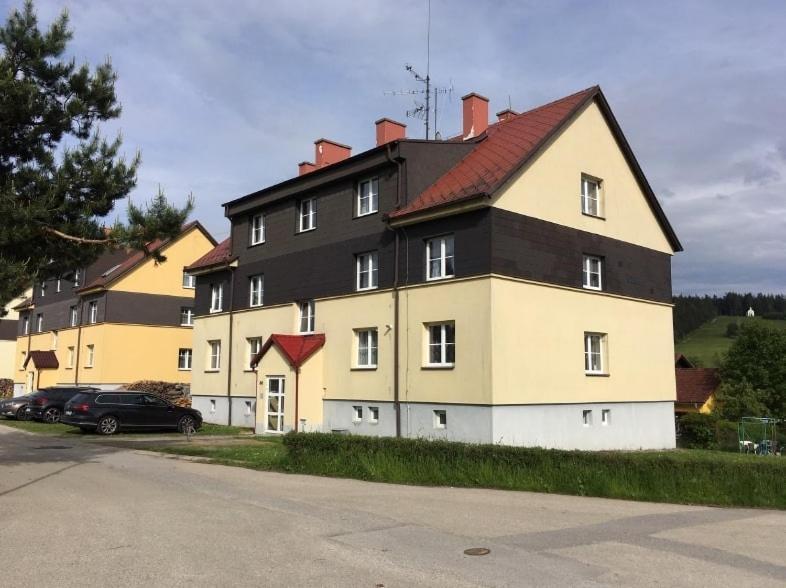 Apartman Frymburk 30 Exteriör bild
